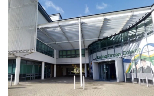 Школа «Знание» в Илинге